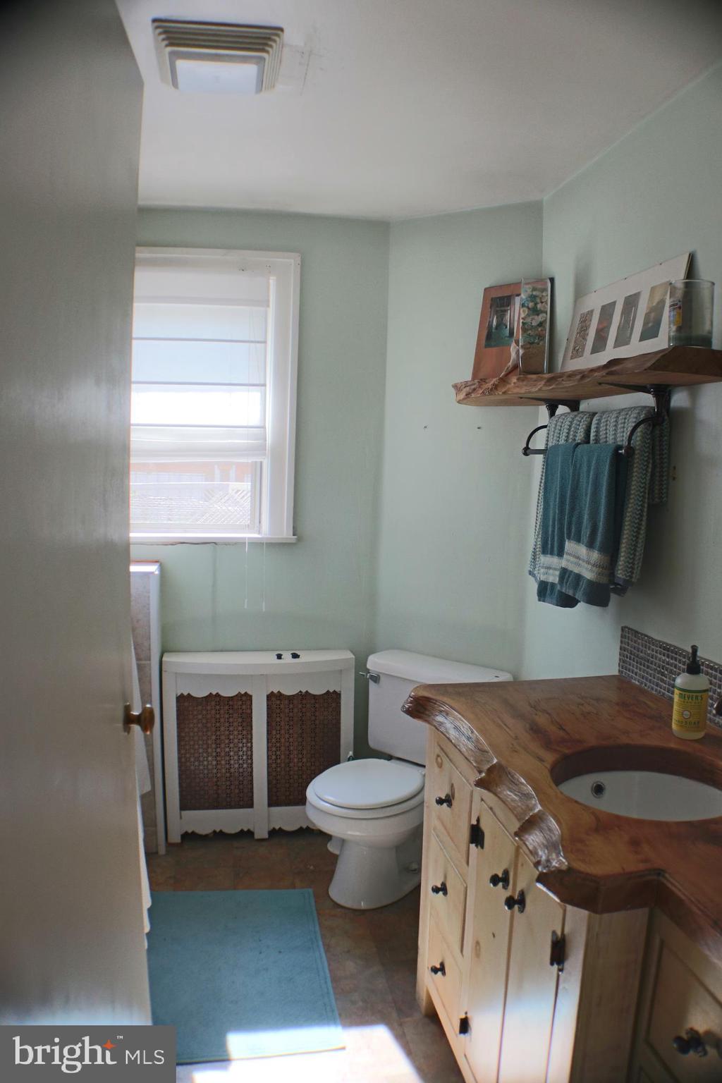 422 Walnut Street Spring City, PA 19475 - Photo 22 of 27 Gallery Image 22