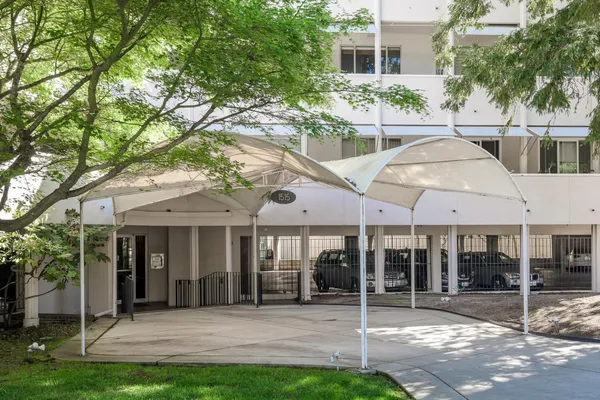 $648,000 | 1515 Arc Way, Unit 105, Burlingame, CA 94010