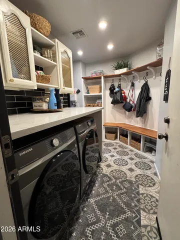 a view of walk in closet