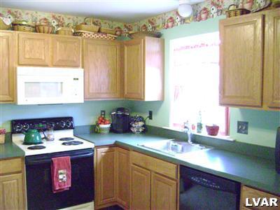 2590 Ben Jon Road Easton, PA 18040 - Photo 6 of 16 Gallery Image 6