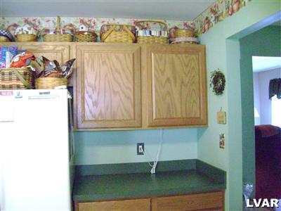 2590 Ben Jon Road Easton, PA 18040 - Photo 7 of 16 Gallery Image 7