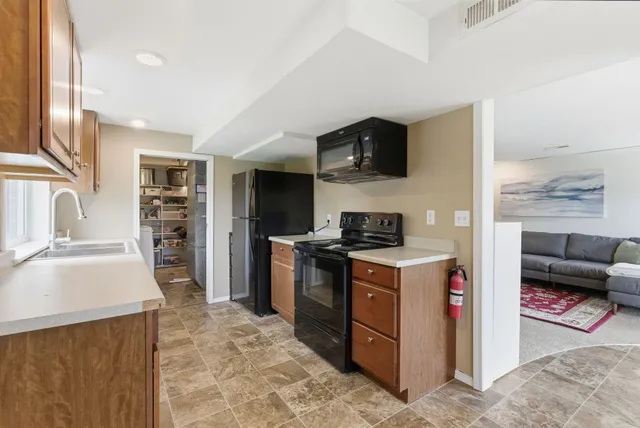 $479,000 | 8328 North Carolina Way, Spokane, WA 99208