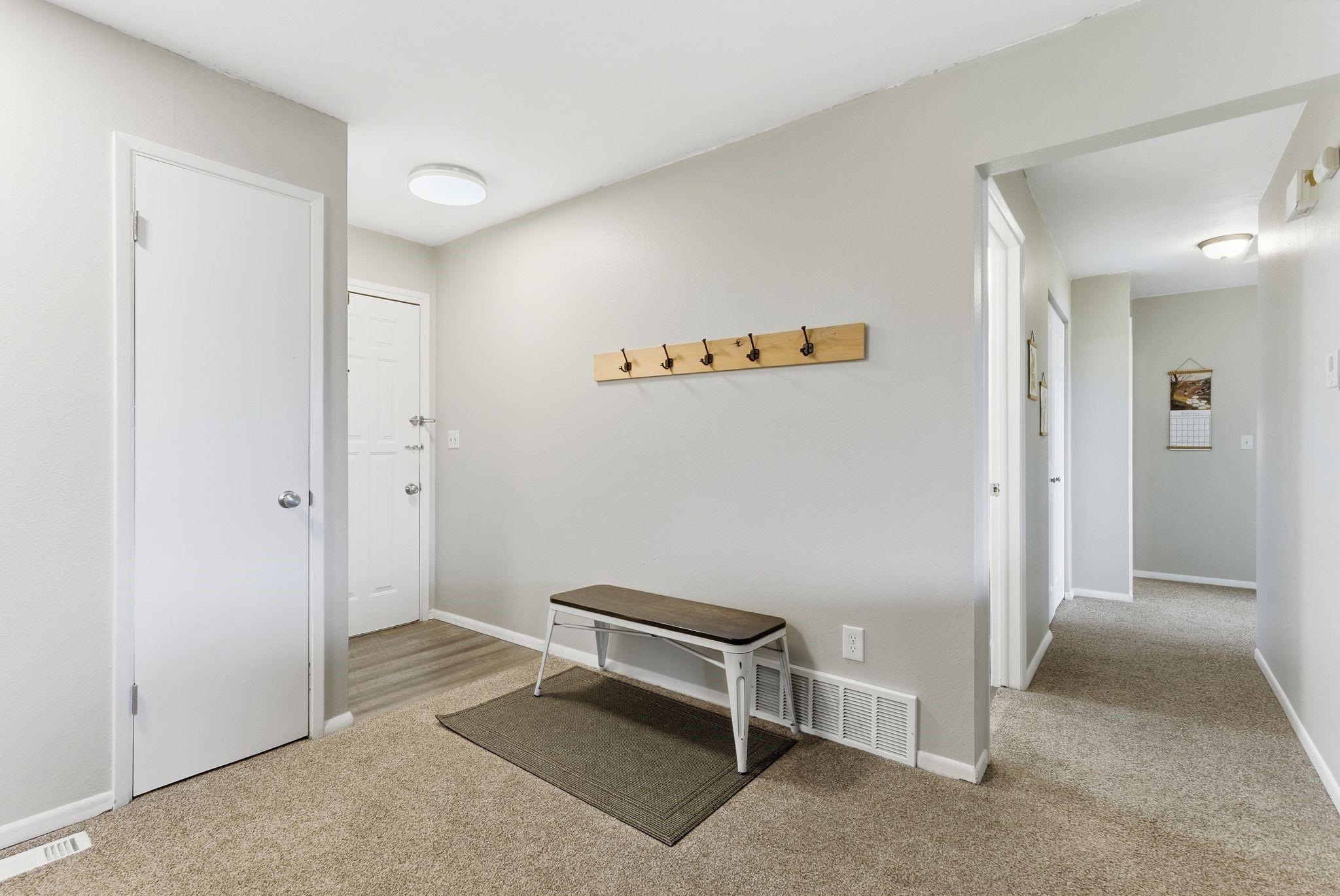 8328 North Carolina Way Spokane, WA 99208 - Photo 3 of 42