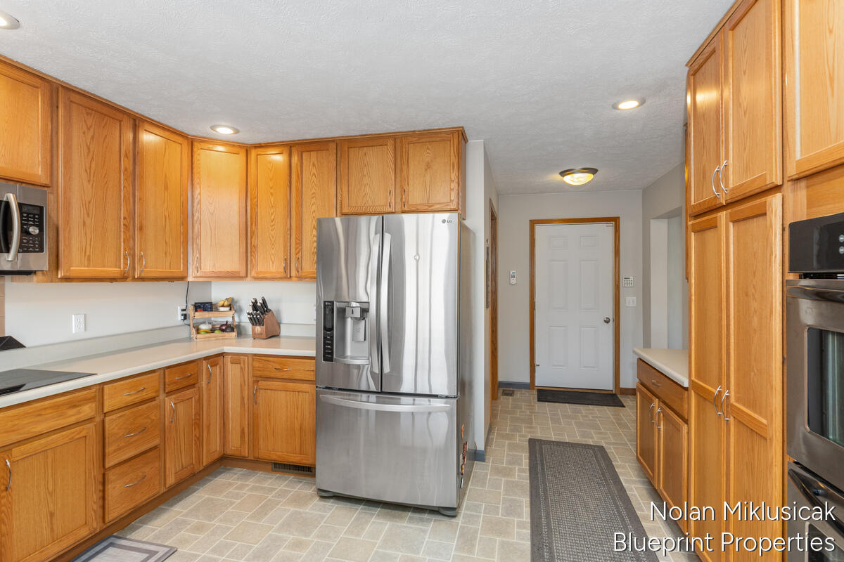 15342 West Almy Road Howard City, MI 49329 - Photo 15 of 82 15342-West-Almy_014