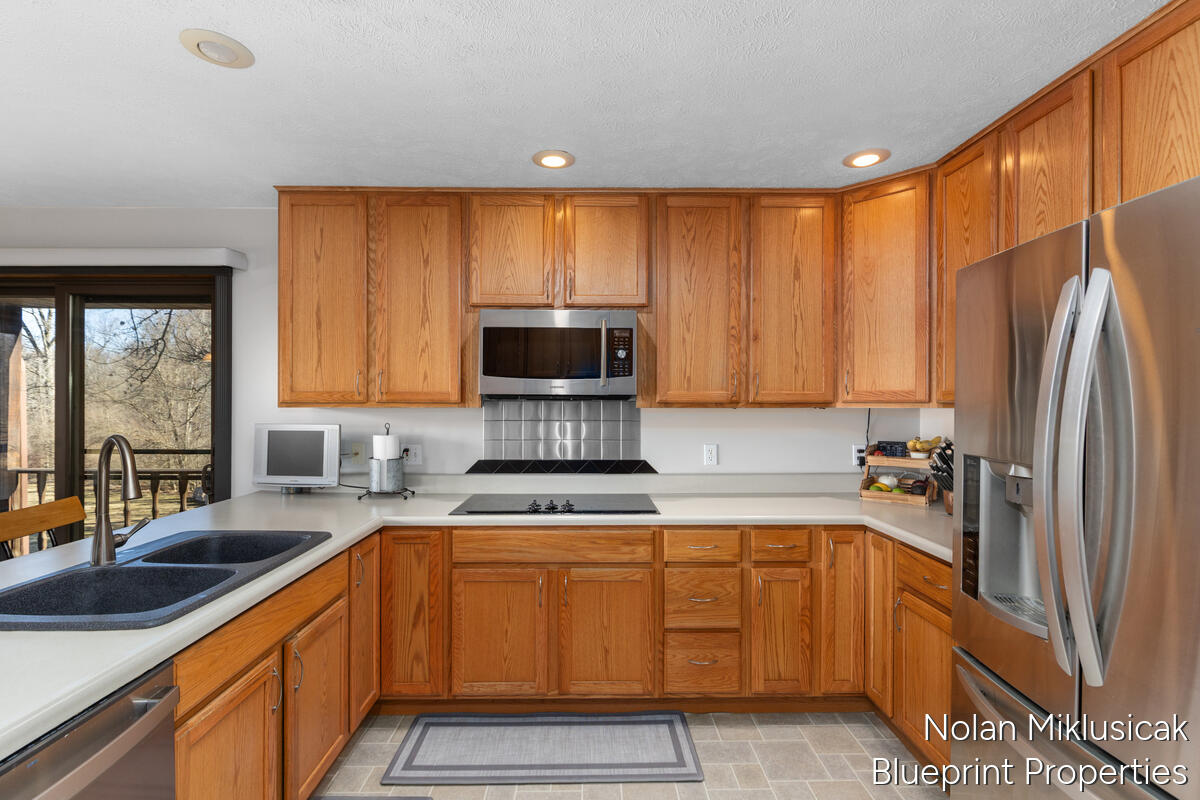 15342 West Almy Road Howard City, MI 49329 - Photo 16 of 82 15342-West-Almy_015