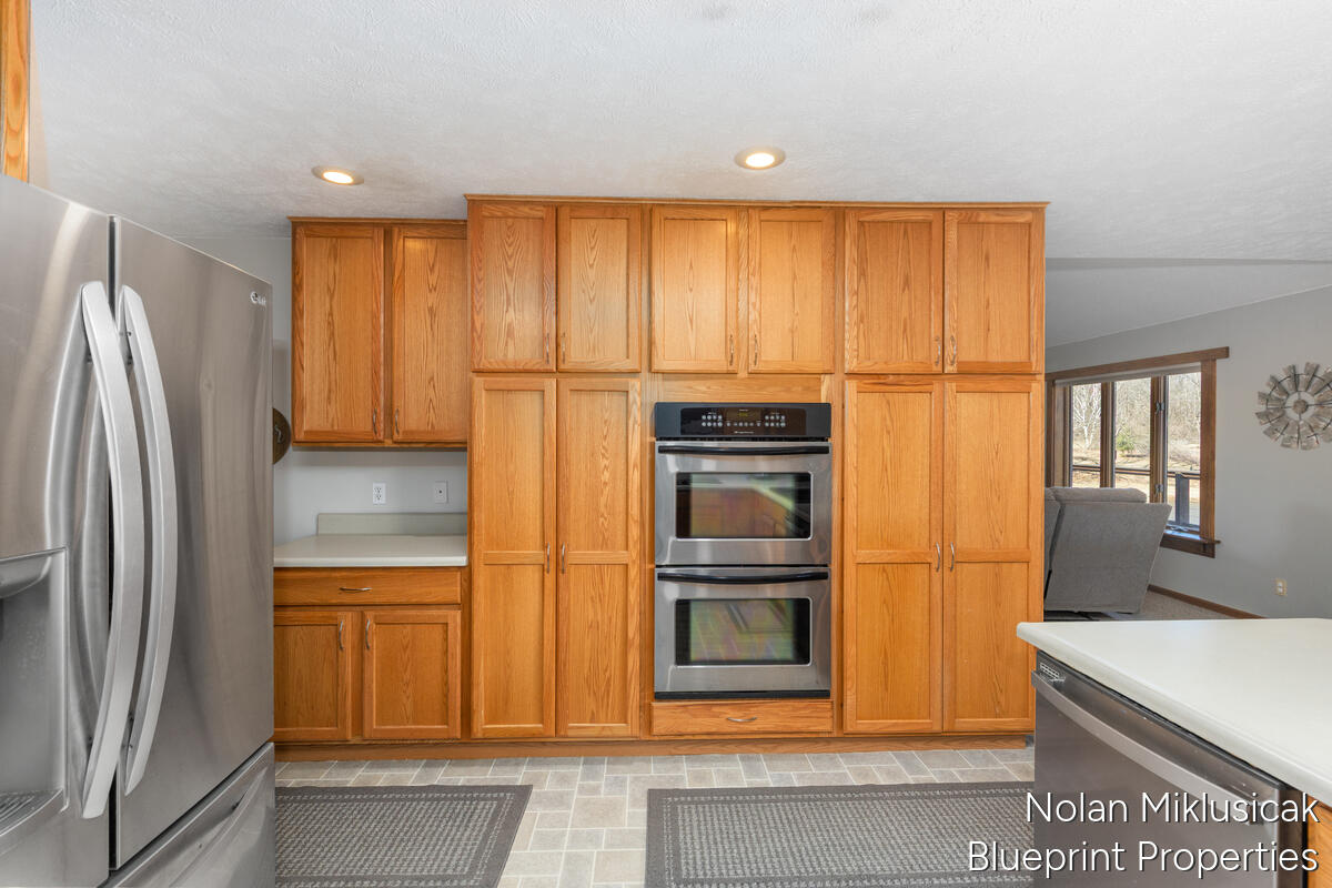 15342 West Almy Road Howard City, MI 49329 - Photo 18 of 82 15342-West-Almy_017