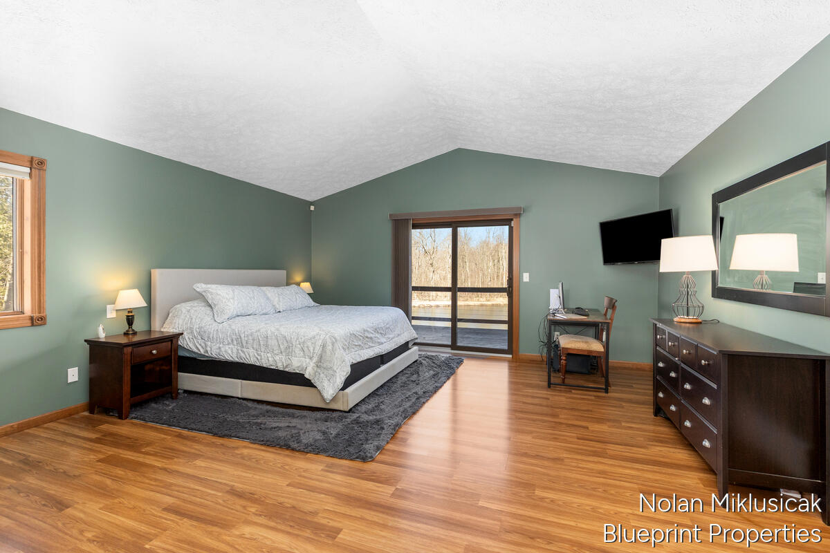 15342 West Almy Road Howard City, MI 49329 - Photo 21 of 82 15342-West-Almy_025