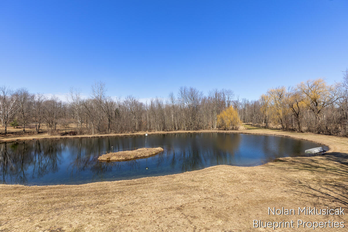 15342 West Almy Road Howard City, MI 49329 - Photo 49 of 82 15342-West-Almy_063