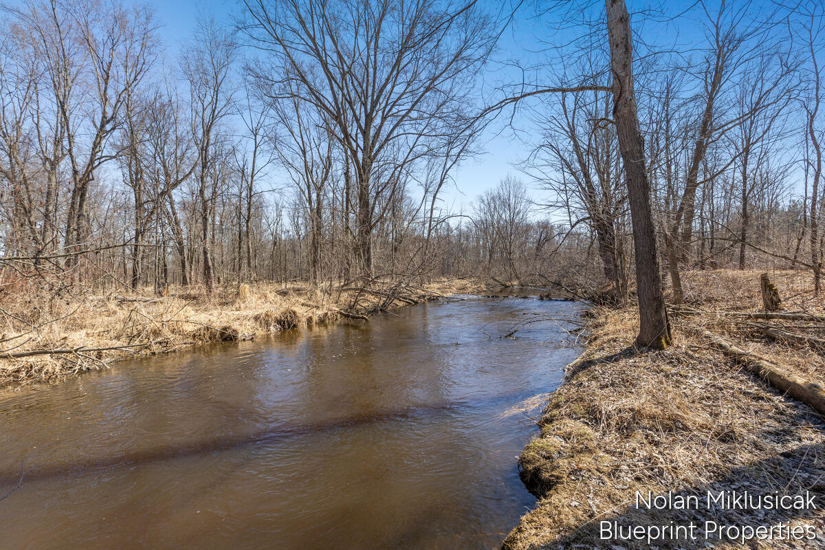 15342 West Almy Road Howard City, MI 49329 - Photo 52 of 82 15342-West-Almy_042