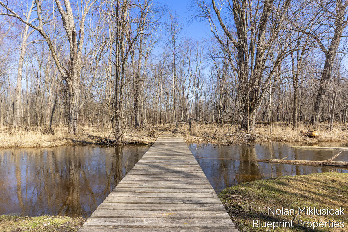 15342 West Almy Road Howard City, MI 49329 - Photo 53 of 82 15342-West-Almy_059
