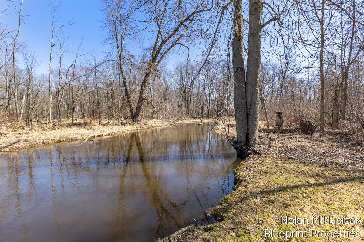 15342 West Almy Road Howard City, MI 49329 - Photo 55 of 82 15342-West-Almy_058