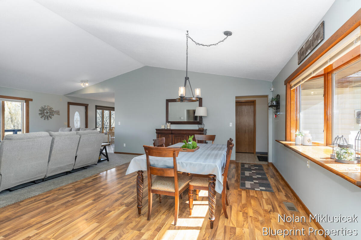 15342 West Almy Road Howard City, MI 49329 - Photo 7 of 82 15342-West-Almy_006