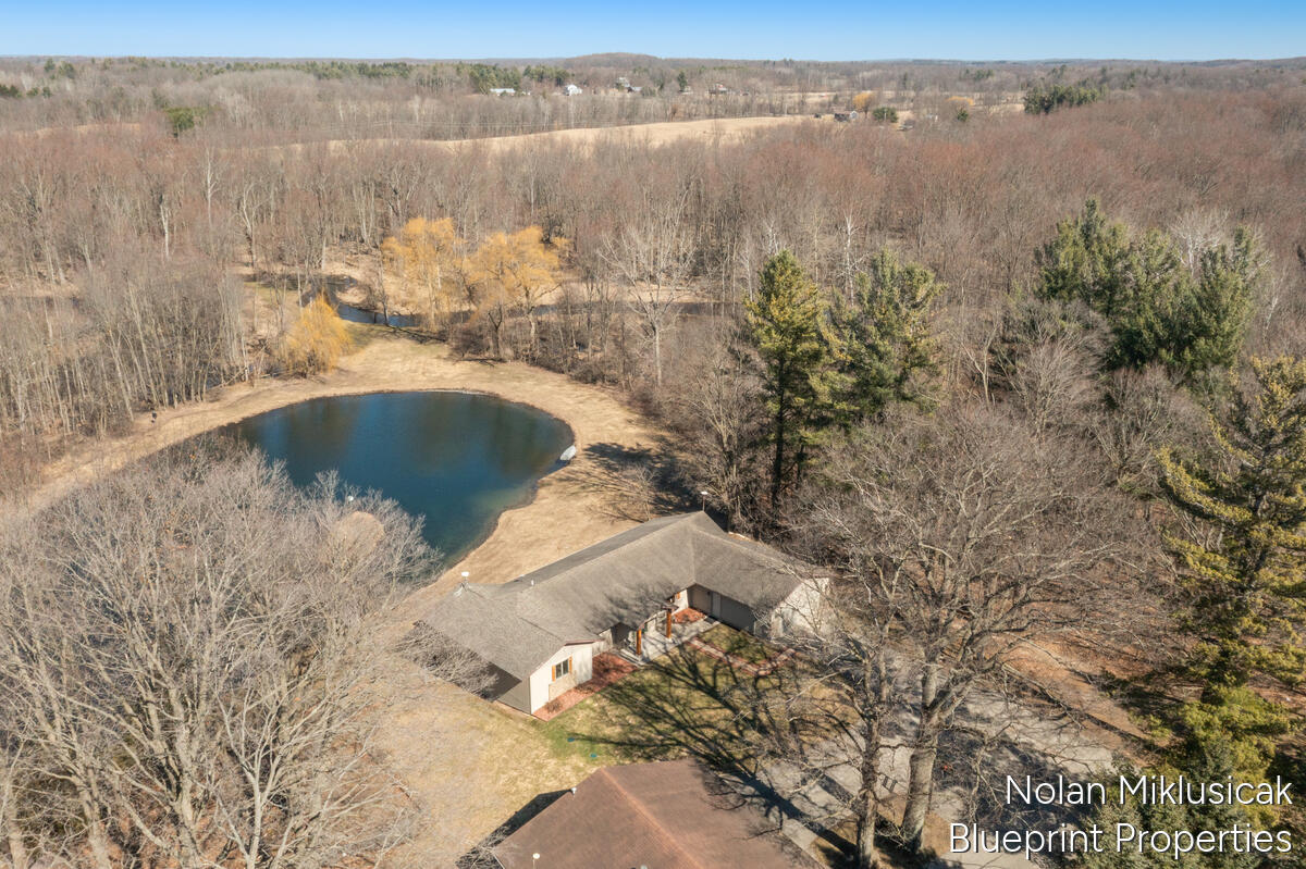 15342 West Almy Road Howard City, MI 49329 - Photo 75 of 82 15342-West-Almy_211