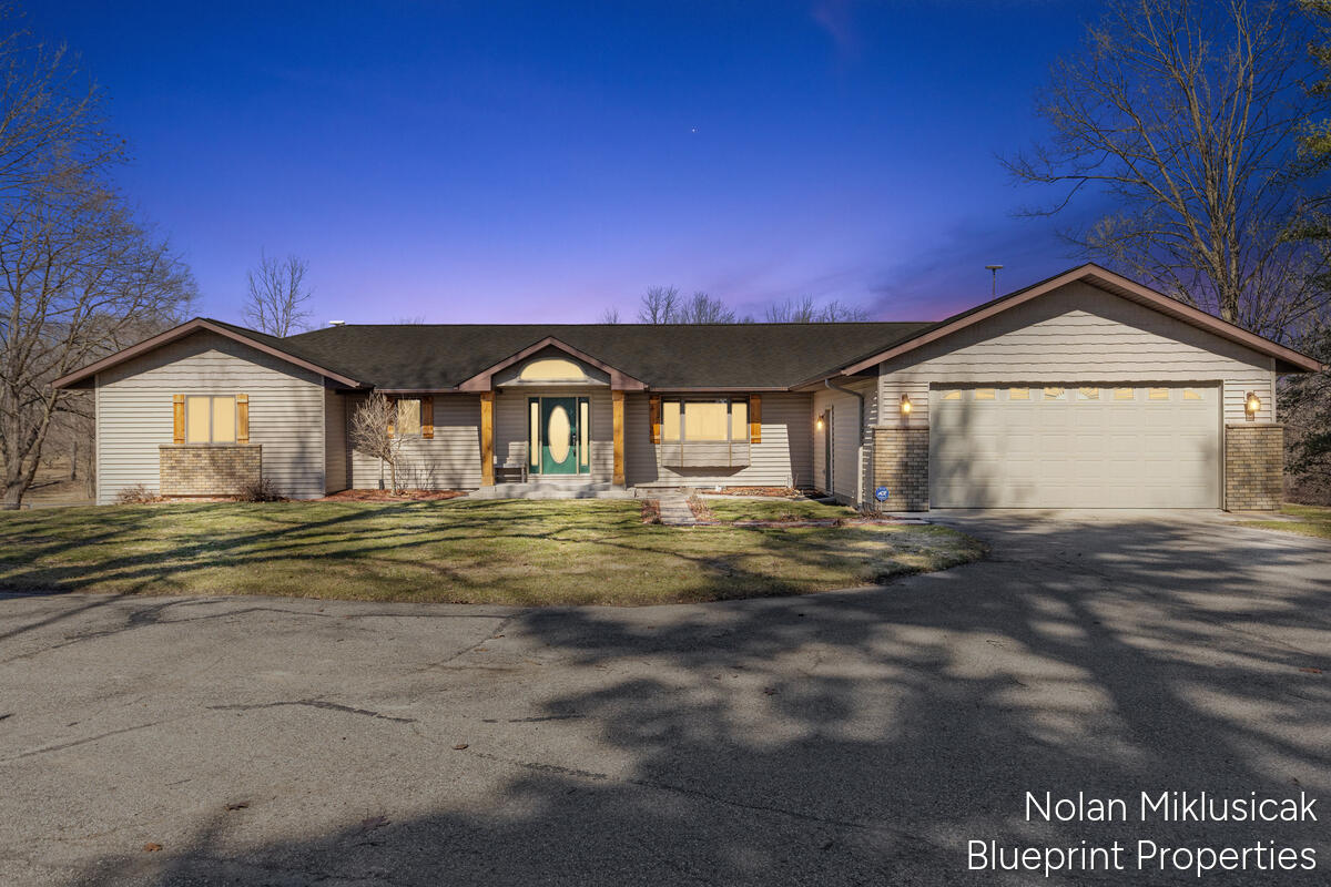 15342 West Almy Road Howard City, MI 49329 - Photo 77 of 82 15342-West-Almy_302