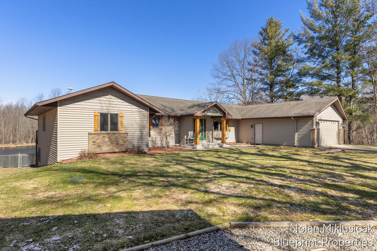 15342 West Almy Road Howard City, MI 49329 - Photo 80 of 82 15342-West-Almy_003