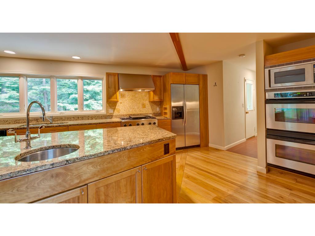 8 Fox Run Road Sunapee, NH 03782 - Photo 16 of 36