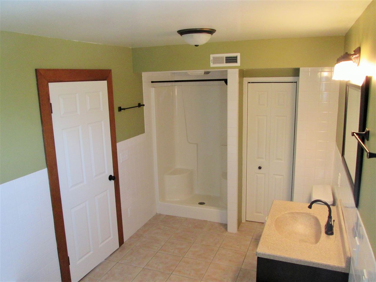 15154 Brick Road Granger, IN 46530 - Photo 14 of 19 Gallery Image 14