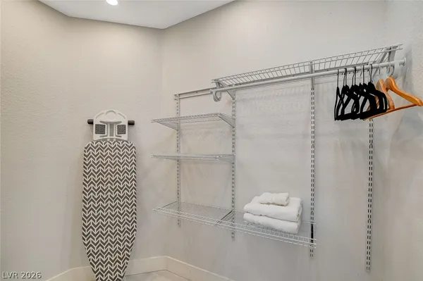 $7,250 | 2924 Domino Way, Las Vegas, NV 89117