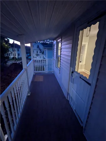 $1,650 | 14 Wallace Avenue, Unit 2, Warwick, RI 02886