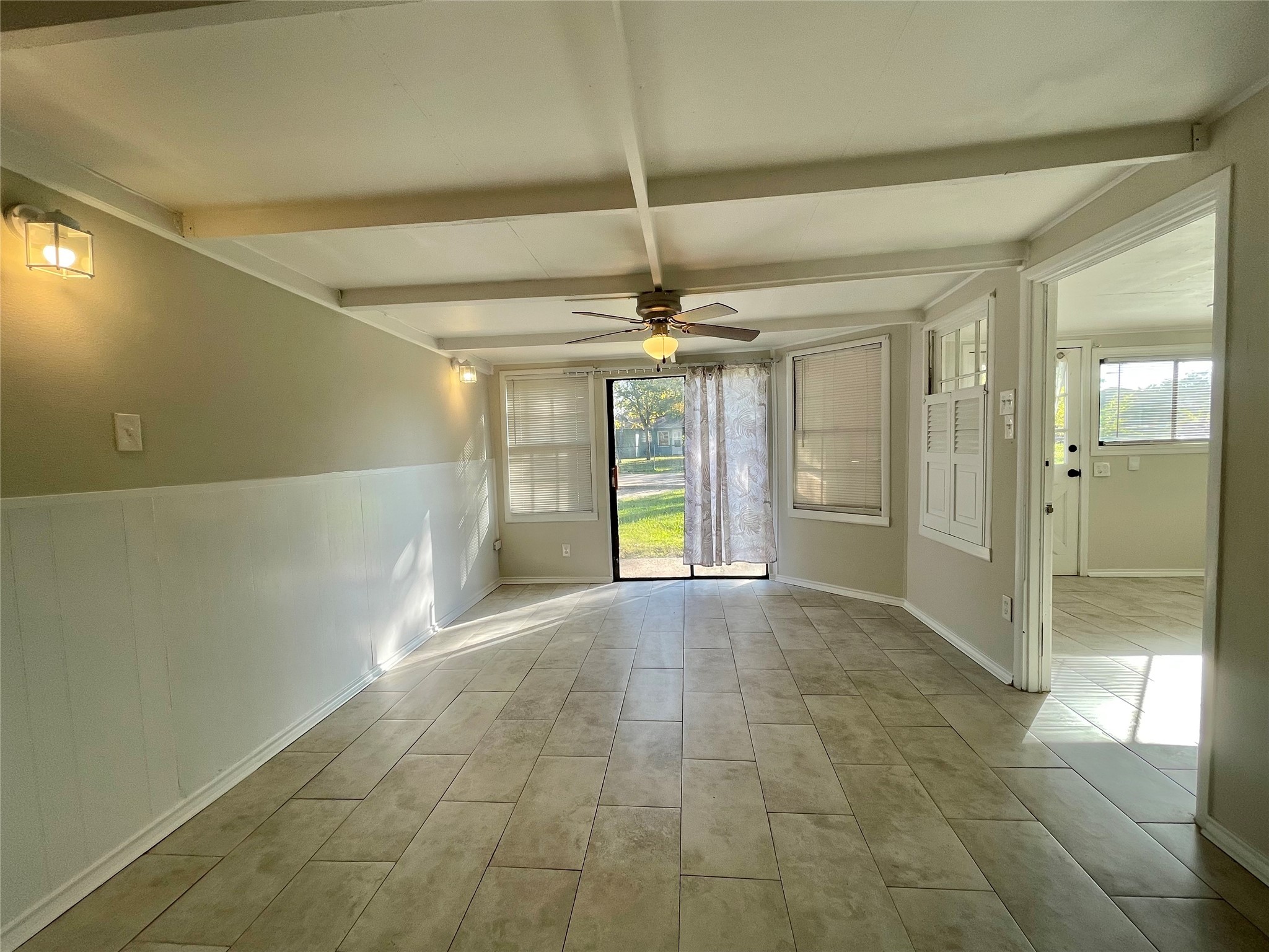 1112 Southampton Drive Angleton, TX 77515 - Photo 18 of 36