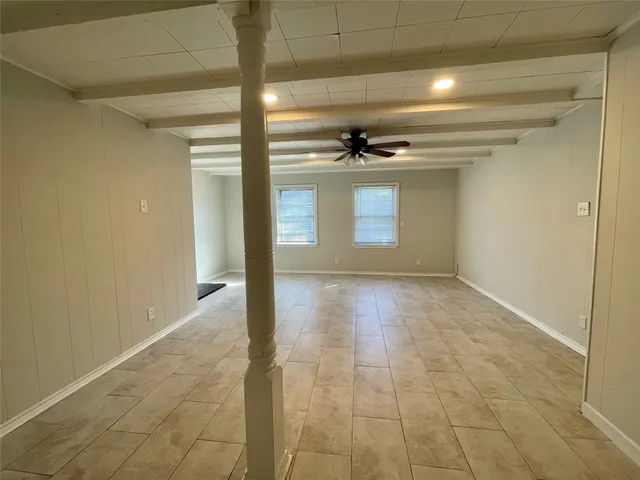 $1,750 | 1112 Southampton Drive, Angleton, TX 77515