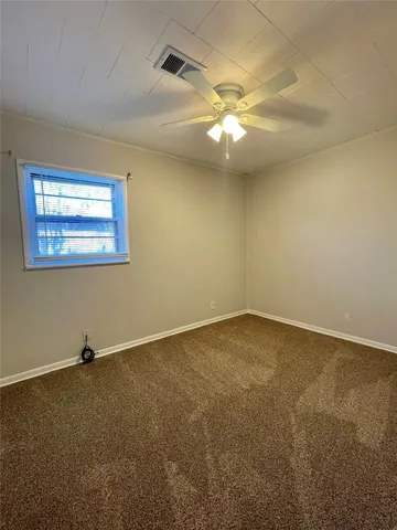 $1,750 | 1112 Southampton Drive, Angleton, TX 77515