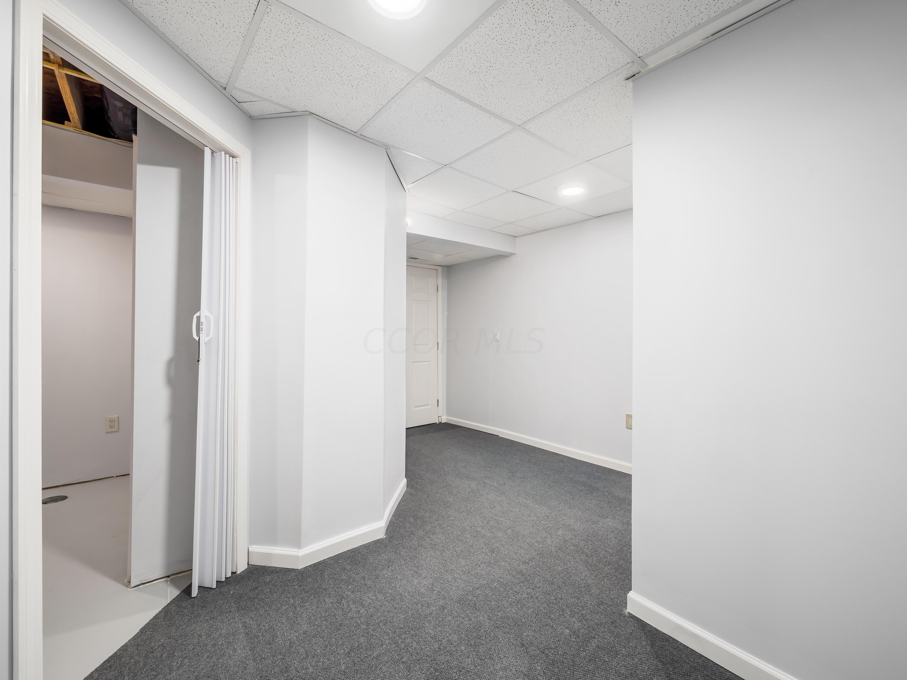 489 Randall Road Delaware, OH 43015 - Photo 28 of 35 Basement flex space. Another home office perhaps?