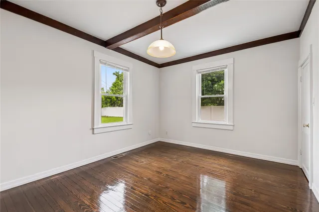 $849,000 | 401 Ocean Avenue, Malverne, NY 11565