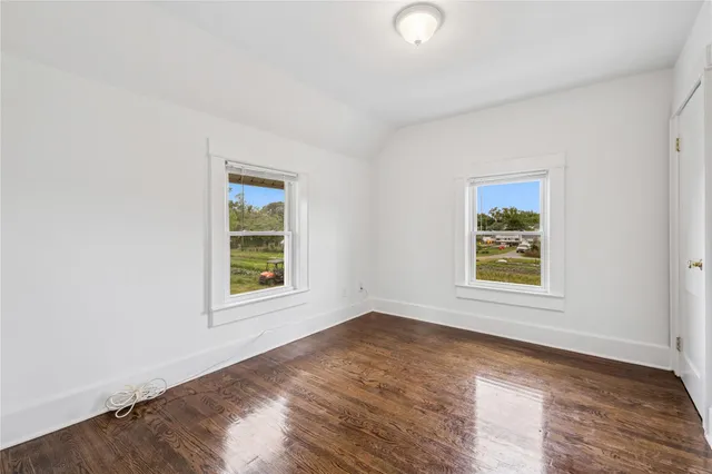 $849,000 | 401 Ocean Avenue, Malverne, NY 11565