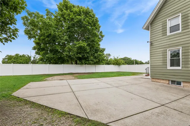 $849,000 | 401 Ocean Avenue, Malverne, NY 11565