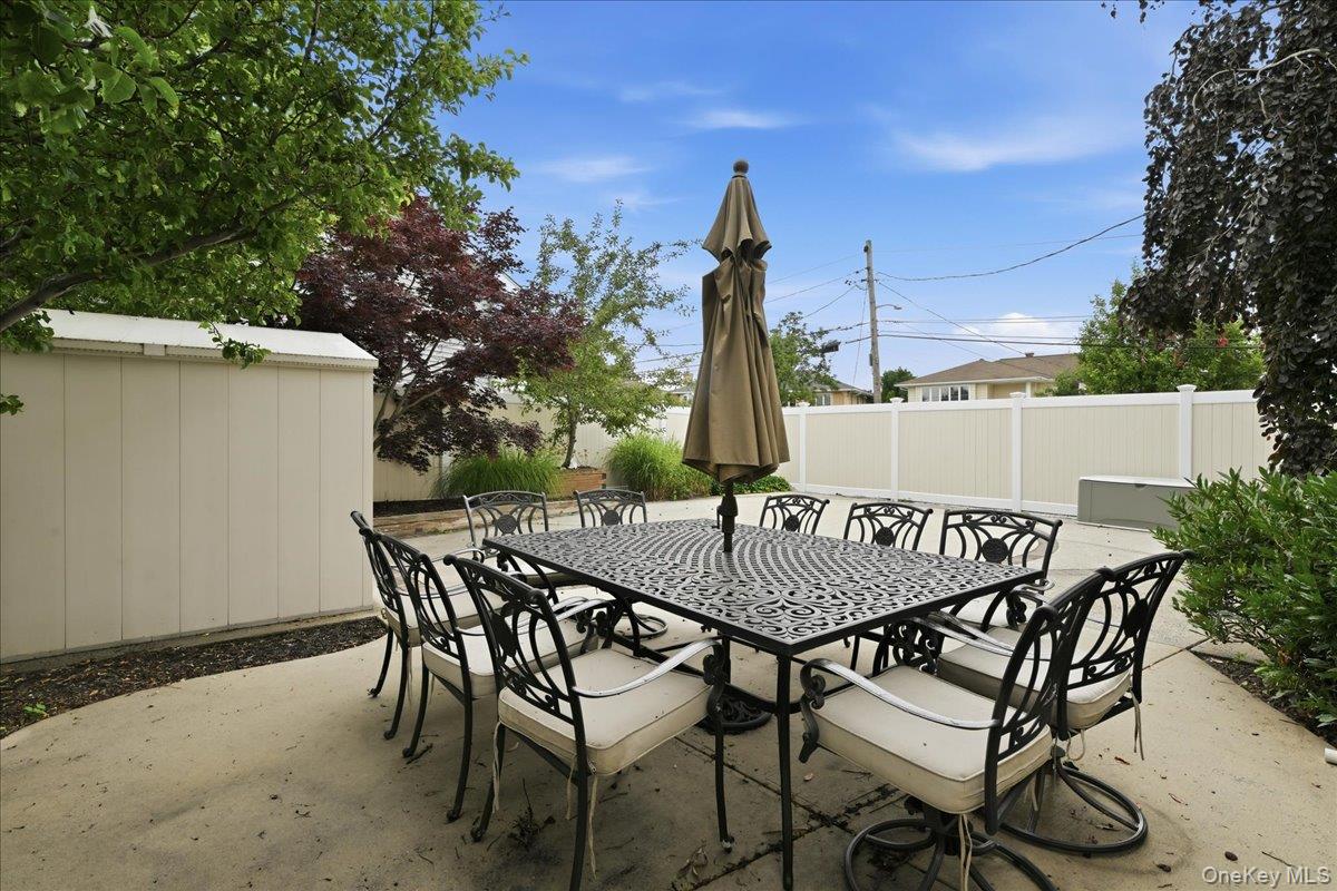 2461 Riviera Lane Bellmore, NY 11710 - Photo 40 of 44