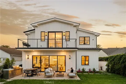 $3,395,000 | 8344 McConnell Avenue, Los Angeles, CA 90045