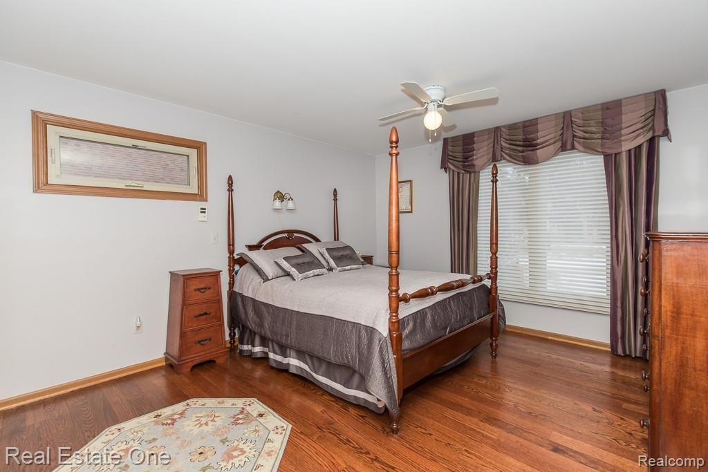 2545 Munster Road Rochester Hills, MI 48309 - Photo 13 of 33