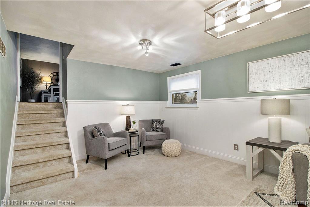 1217 Oakcrest Road Howell, MI 48843 - Photo 27 of 36