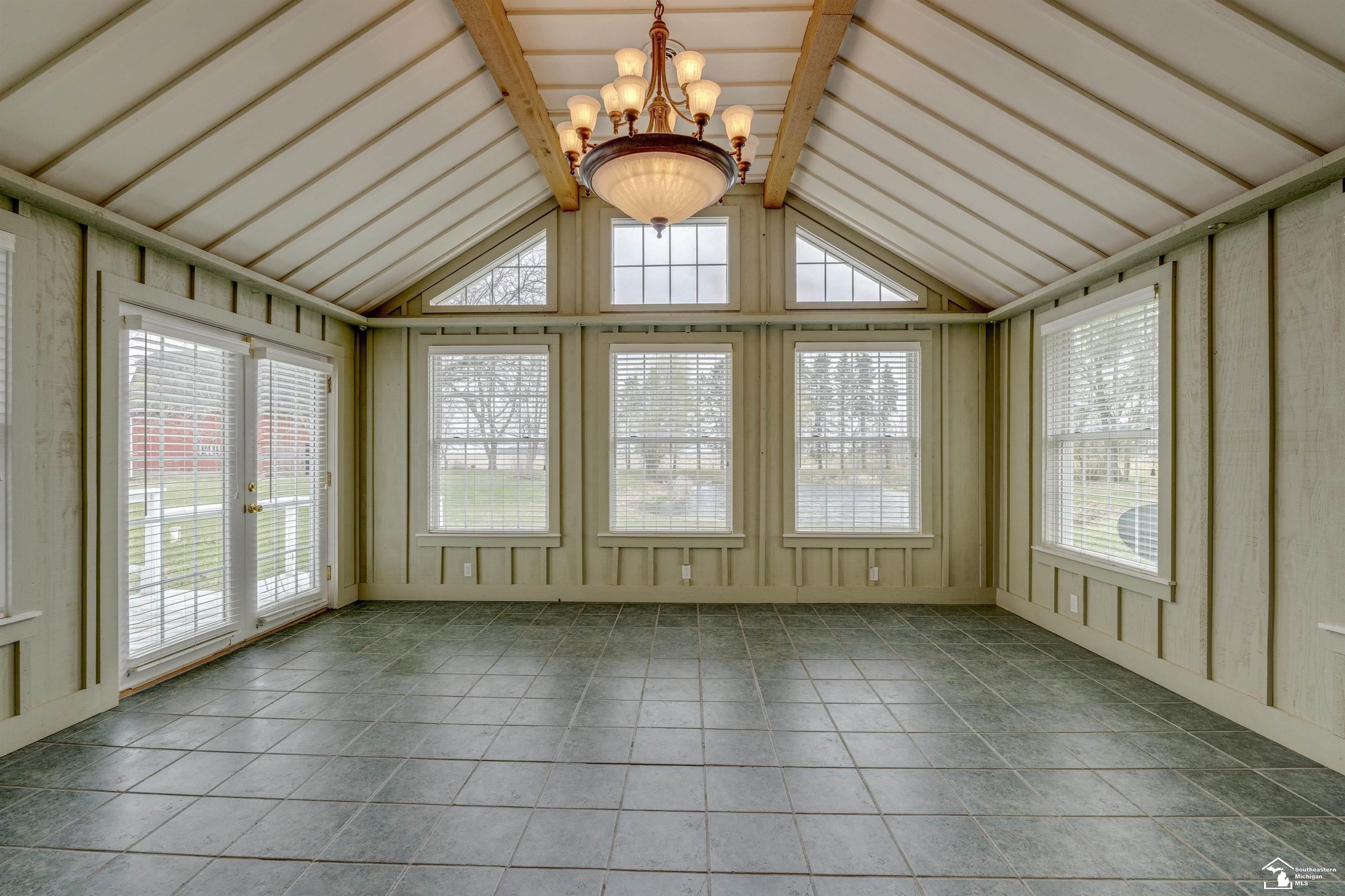12249 Carroll Road Blissfield, MI 49228 - Photo 18 of 46 Gallery Image 18