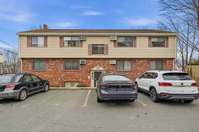 $379,900 | 1 Laurent Road, Unit 3, Salem, MA 01970