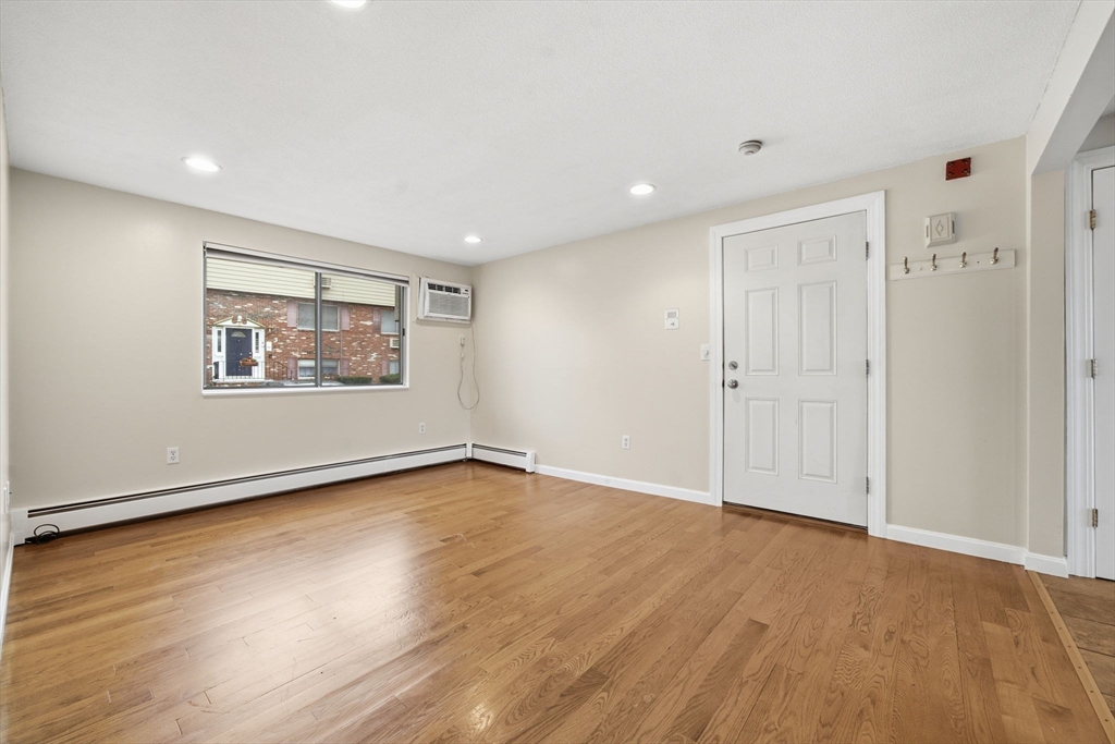 1 Laurent Road, Unit 3 Salem, MA 01970 - Photo 22 of 31