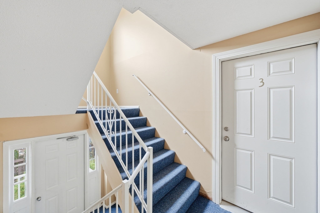 1 Laurent Road, Unit 3 Salem, MA 01970 - Photo 23 of 31