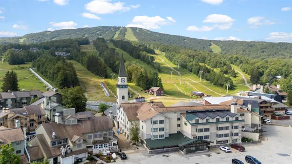 $825,000 | 19 Village Lodge Road, Unit 407, Stratton, VT 05155