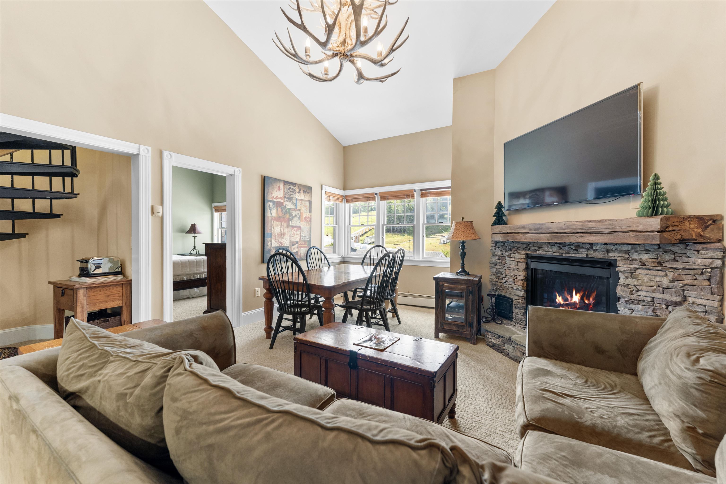 19 Village Lodge Road, Unit 407 Stratton, VT 05155 - Photo 15 of 33