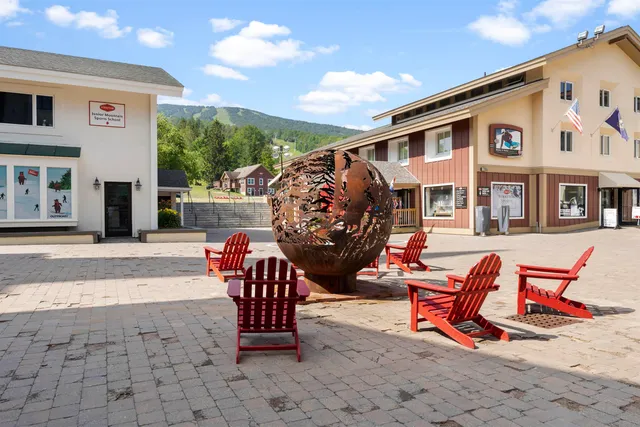 $899,000 | 19 Village Lodge Road, Unit 407, Stratton, VT 05340