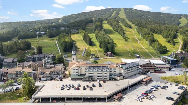 $899,000 | 19 Village Lodge Road, Unit 407, Stratton, VT 05340