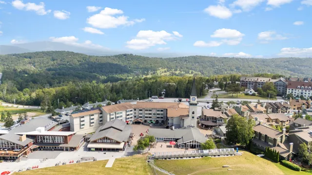 $899,000 | 19 Village Lodge Road, Unit 407, Stratton, VT 05340