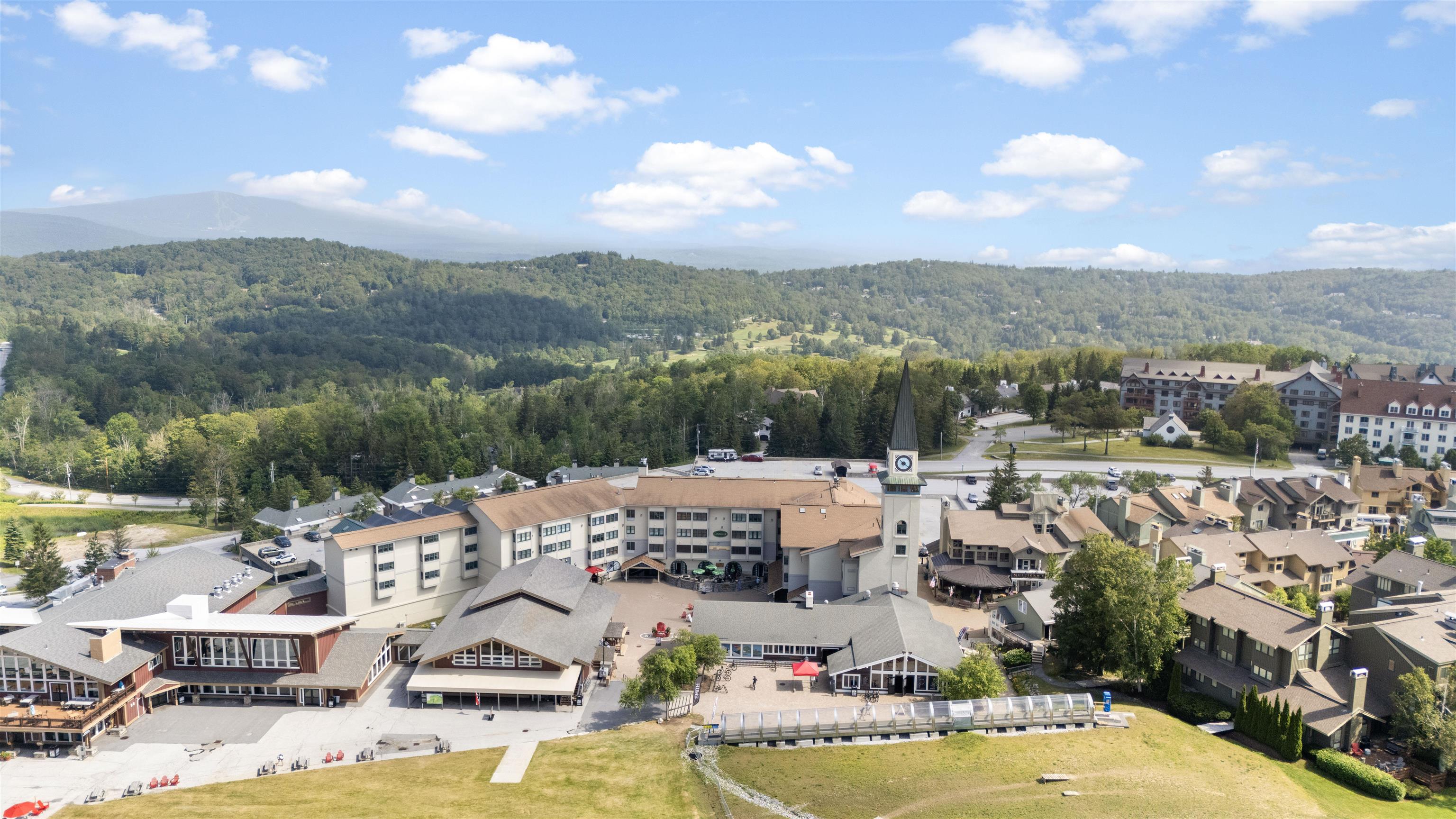 19 Village Lodge Road, Unit 407 Stratton, VT 05155 - Photo 4 of 33