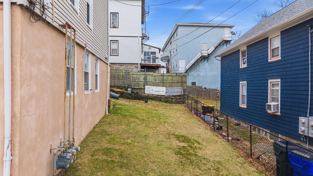 550 June Street Fall River, MA 02720 - Photo 4 of 21