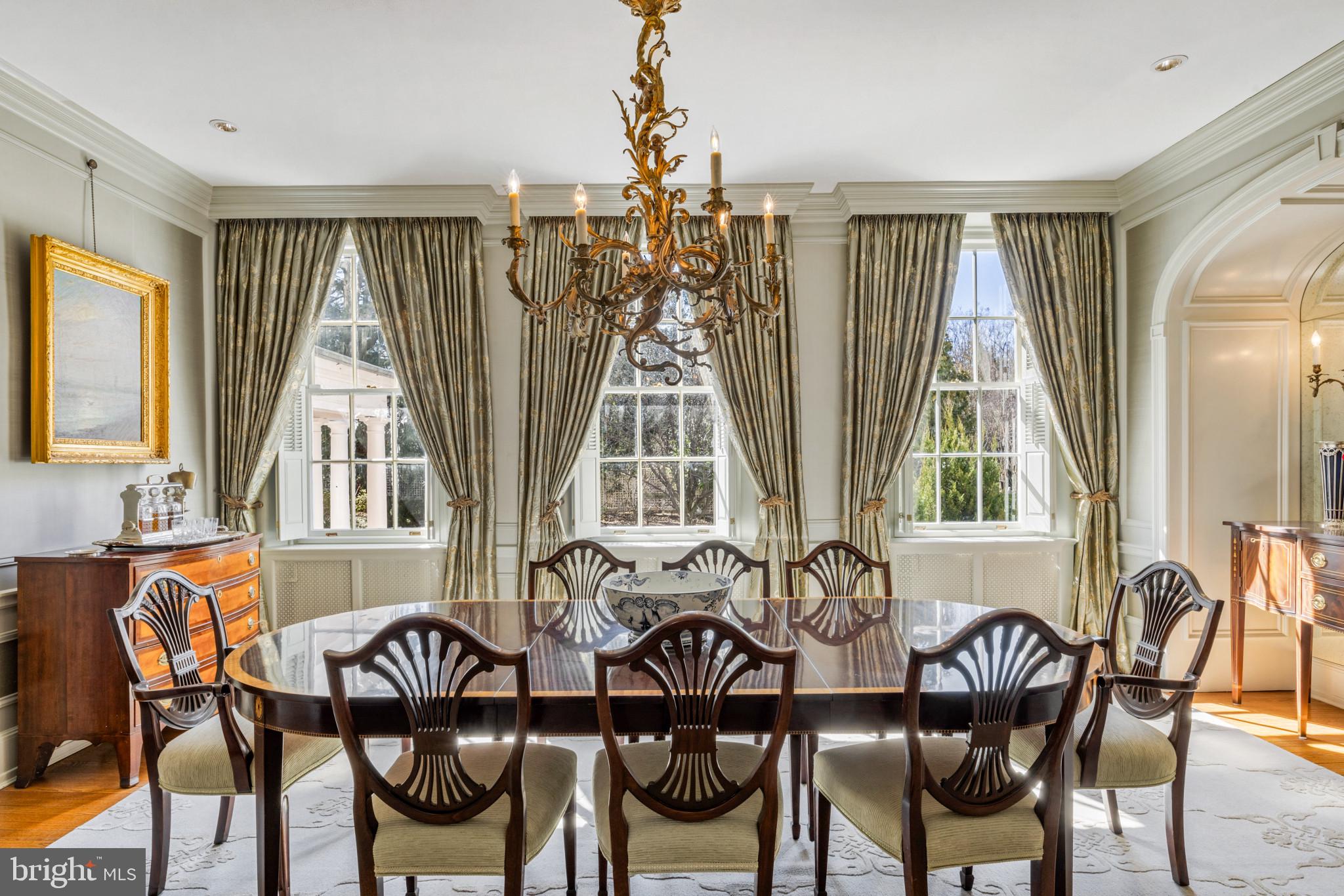 4102 Greenway Baltimore, MD 21218 - Photo 21 of 92 Light fixture and draperies convey