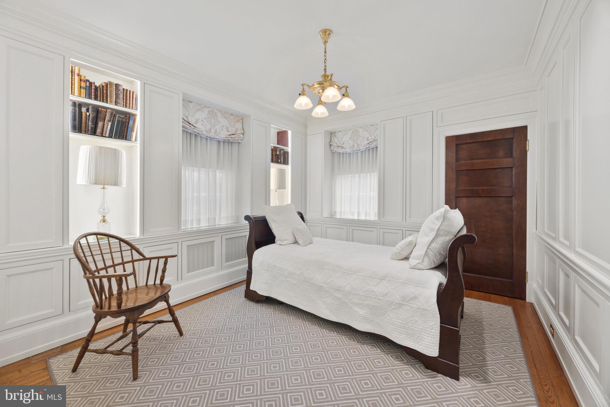 4102 Greenway Baltimore, MD 21218 - Photo 37 of 92 Paneled bedroom with hidden storage