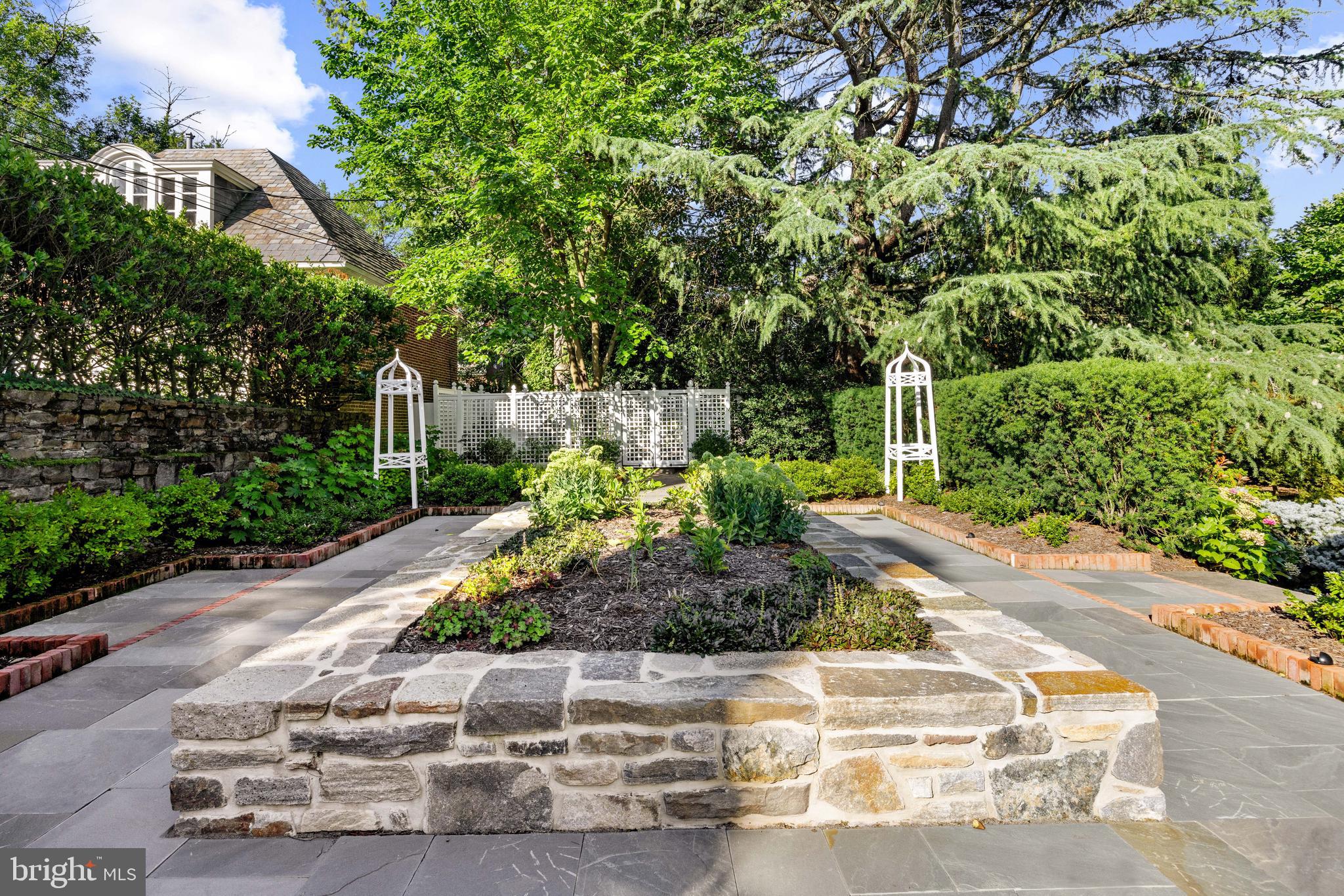 4102 Greenway Baltimore, MD 21218 - Photo 84 of 92