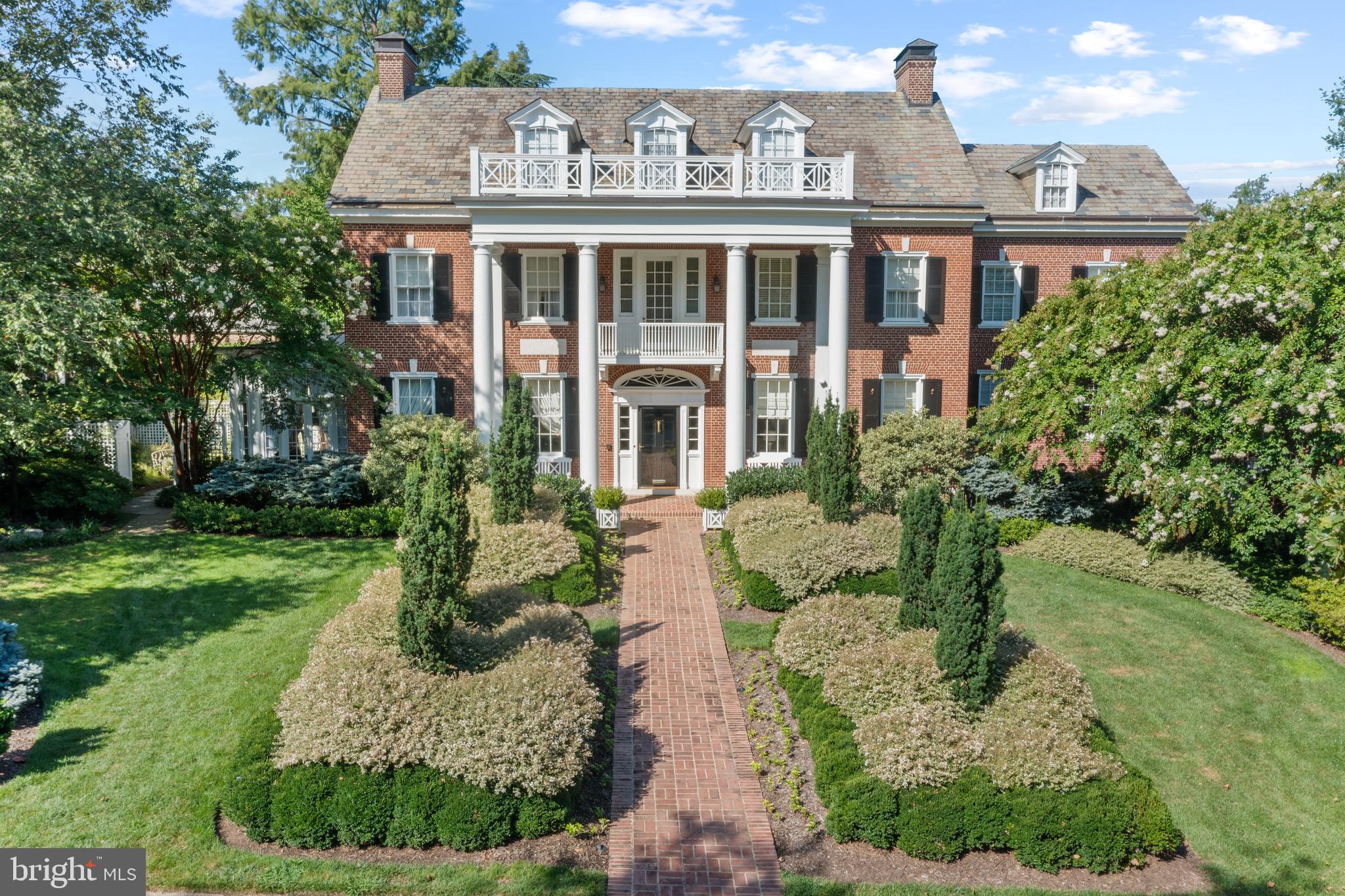 4102 Greenway Baltimore, MD 21218 - Photo 92 of 92 Swing by in April to see the tulips bloom