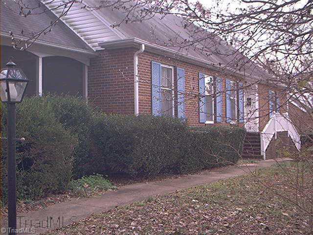 2841 St George Road Winston-Salem, NC 27106 - Photo 1 of 8 Exterior Front.